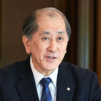 田中 愛治